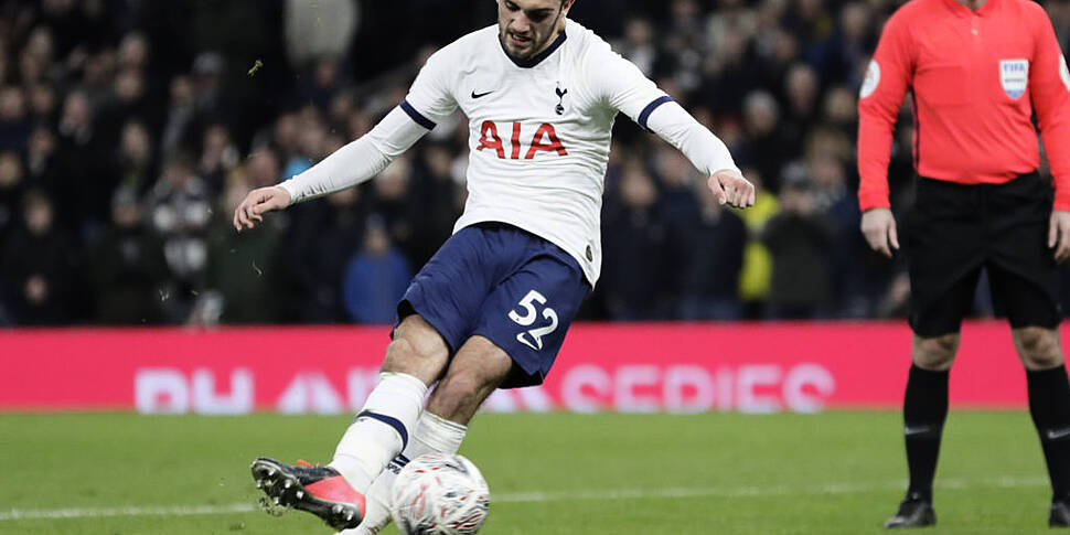 Troy Parrott seals loan move t...