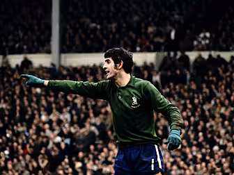 Chelsea goalkeeping legend Pet...