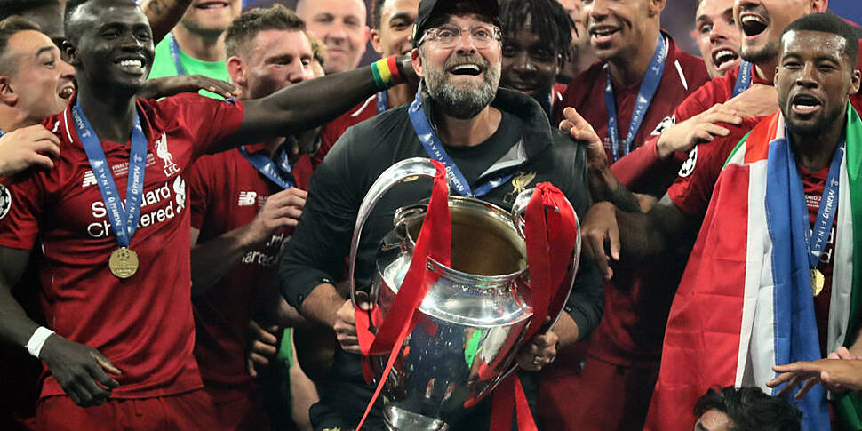 Klopp flung door open at a pac...