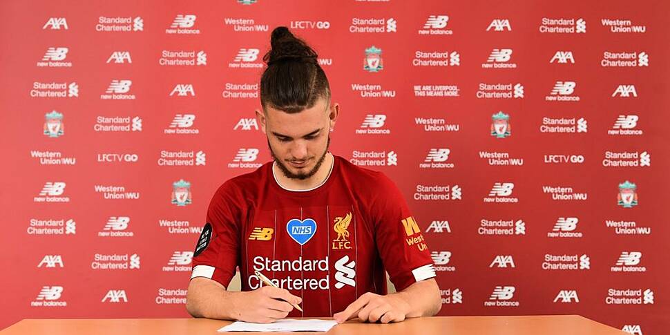 Harvey Elliott signs first pro...