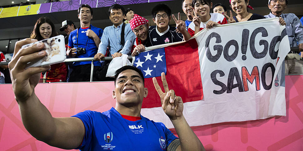 Leinster snap up Samoan intern...