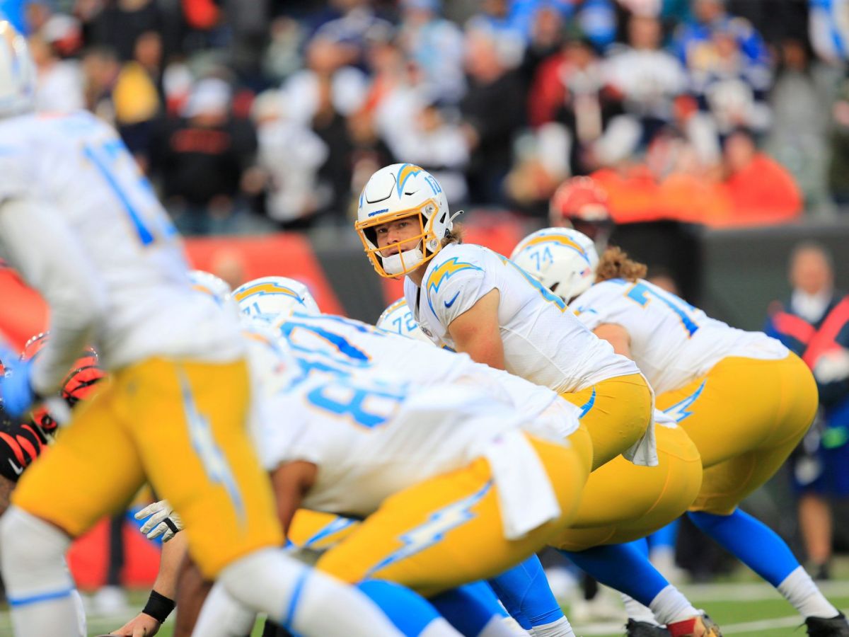 AFC quarterback Justin Herbert of the Los Angeles Chargers catches