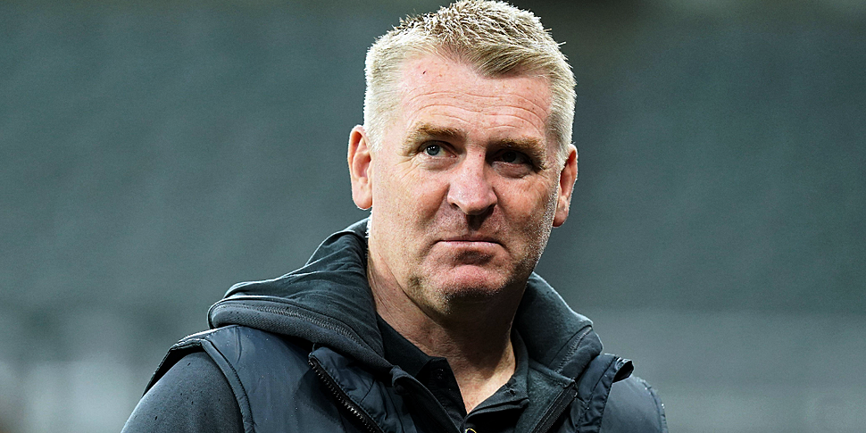 Dean Smith calls for consisten...