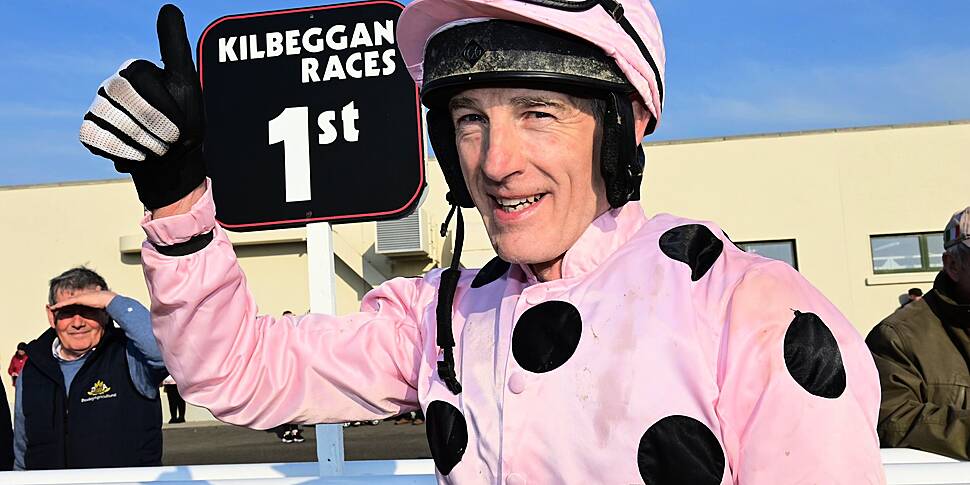 How 59-year-old jockey Simon C...