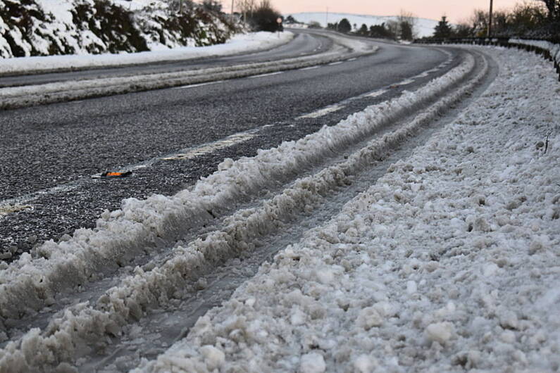 Kerry County Council continue works to reopen roads following cold snap