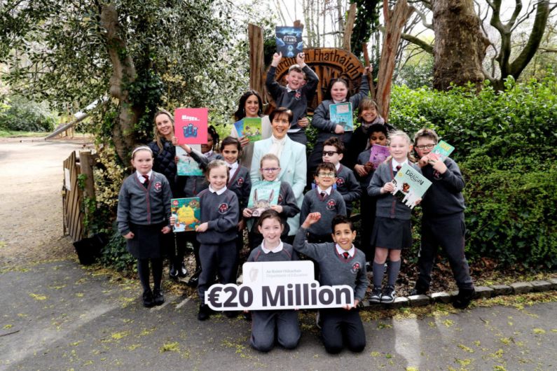 &euro;600,000 announced to help Kerry schools buy books