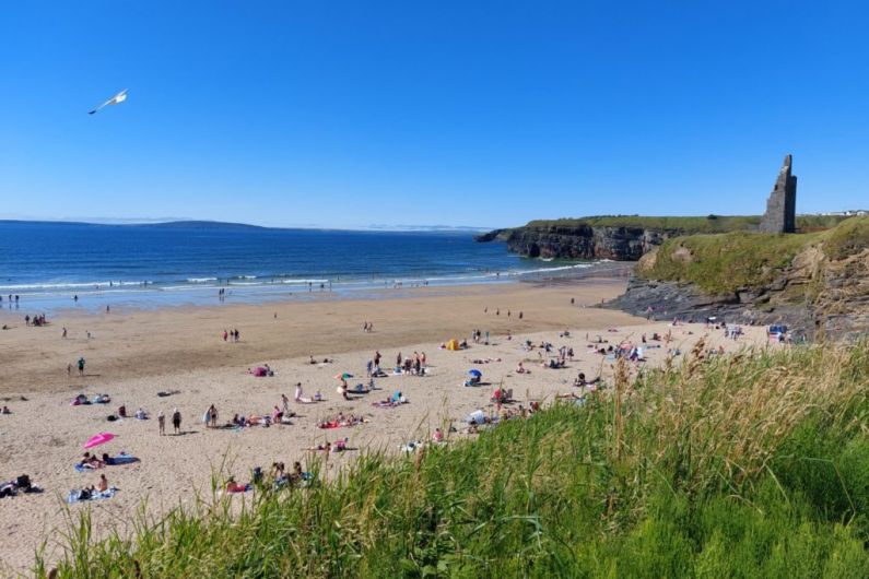 Gardaí investigating incident where man allegedly took photos of children on a Ballybunion beach