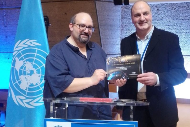 Ballinskelligs man receives Global Award for Social Impact for disabilities advocacy work