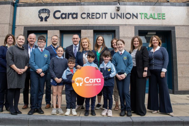 Tralee Chamber Alliance and Cara Credit Union announce “Ag Siopadóireacht le Gaelainn” winners