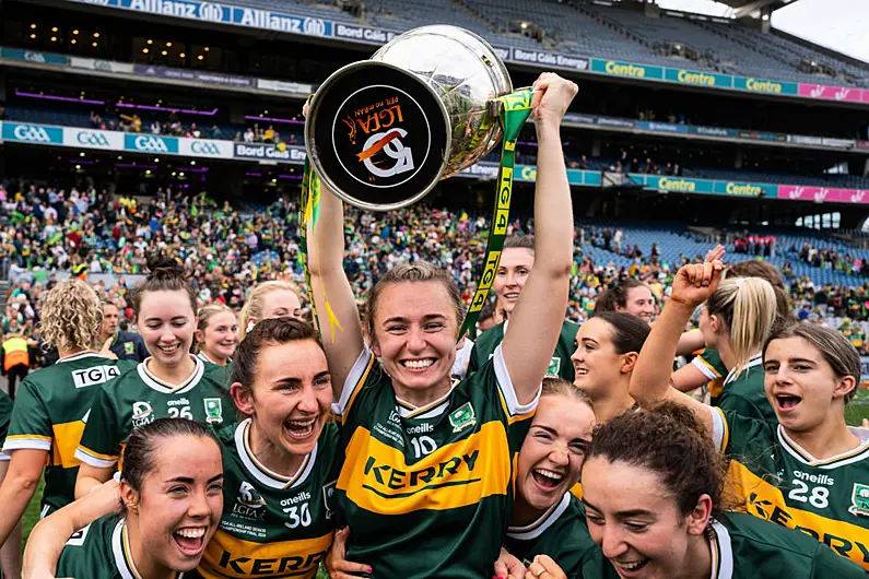 Cllr urges council to honour Kerry ladies team during Rose of Tralee festival parade