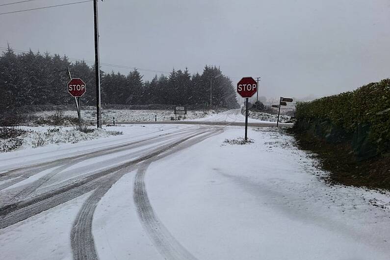 Sandbags and grit available in Kerry as rain and snow both falling