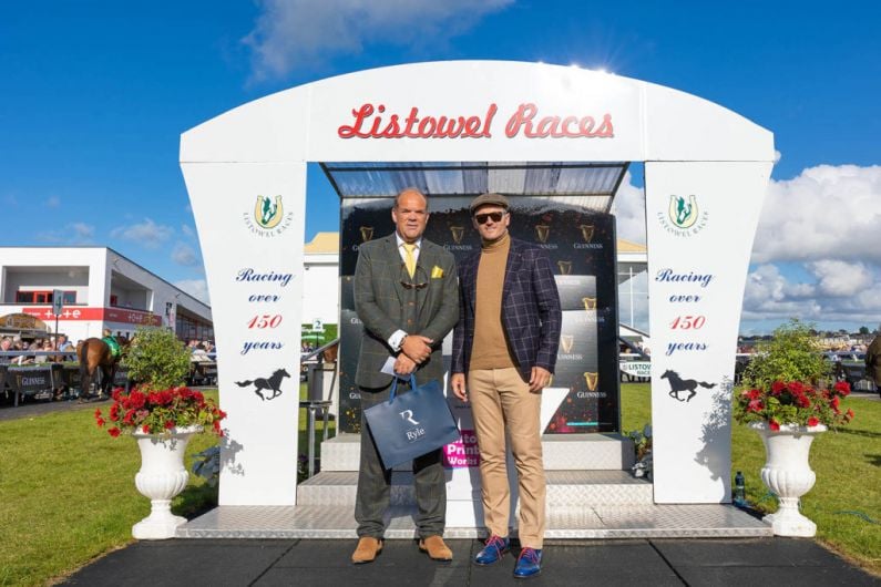 Ballybunion man named Best Dressed Man at Listowel Races