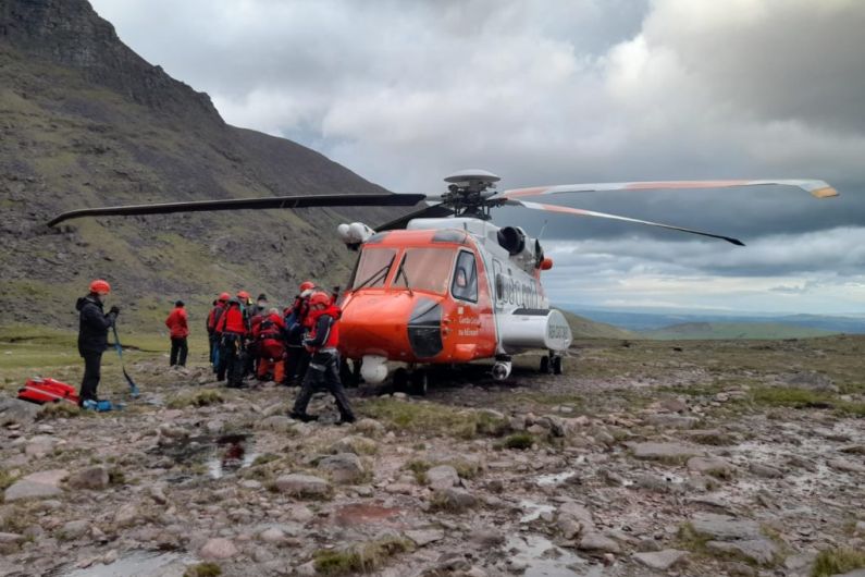 Rescue operation underway after five climbers became stranded on Carrauntoohil