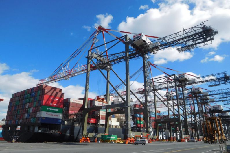 Transportation of world's largest ship-to-shore container cranes is success for all of Kerry