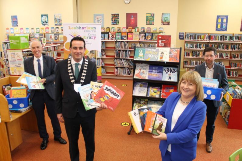 Library books presented to Kerry Intervention and Disabilities Services