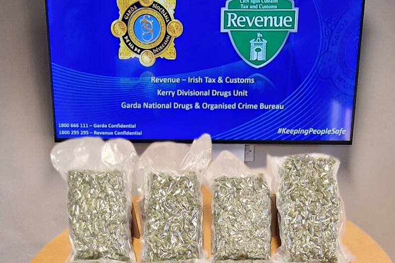 Teenager arrested following seizure of approx. €88,000 of herbal cannabis in Listowel