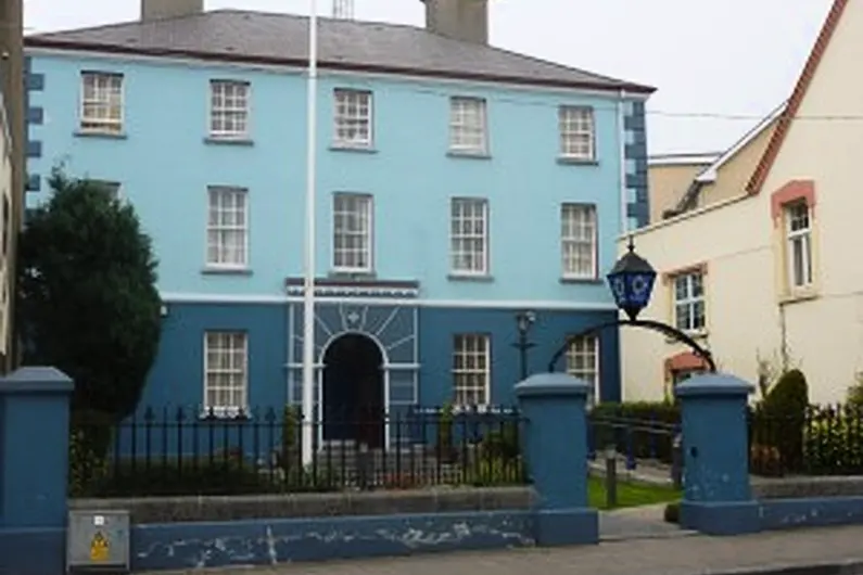 Man arrested and &euro;3,000 worth of suspected cocaine seized in Listowel
