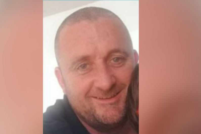 Gardaí seek help in tracing man missing in Tralee