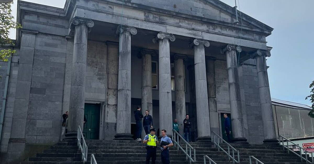 Man remanded in custody accused of smashing car windows and unlawfully ...