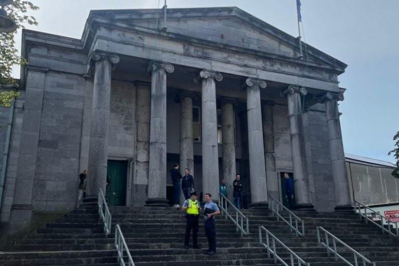 Brothers accused of violent afternoon assault with slash hooks and hurleys&nbsp;outside Tralee&nbsp;primary school