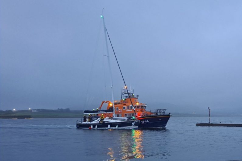 Yacht towed to safety in South Kerry overnight