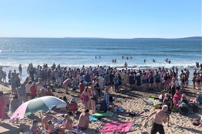 Over a hundred people attend vigil for Ballybunion drowning victims