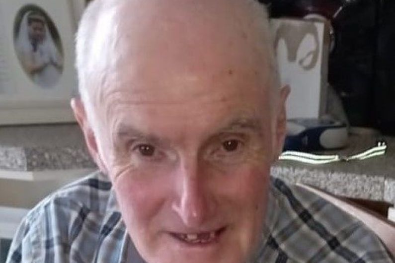 Body discovered in search for elderly man missing from Kerry Limerick border