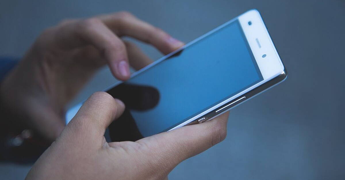 Wireless communication expert says no technical reasons for mobile blackspots in Kerry - Vimarsana News