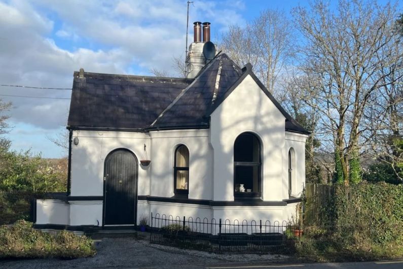 One of Kerry's oldest recorded residences put on the market