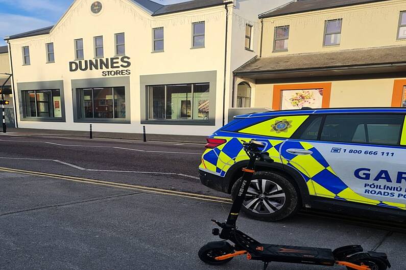 Tralee gardaí seize e-scooter from 12-year-old who almost collided with pedestrian