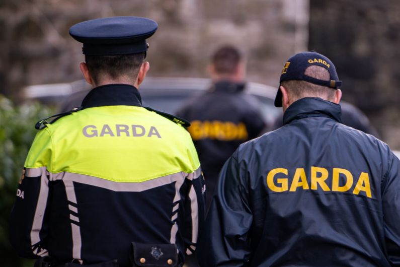 Garda&iacute; appealing for witnesses to Killarney crash which resulted in man being airlifted to hospital