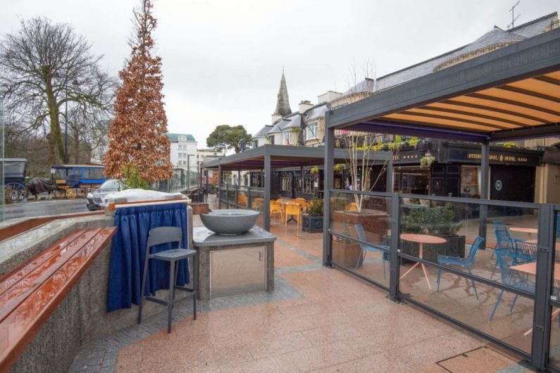 New outdoor dining space officially opened in Killarney