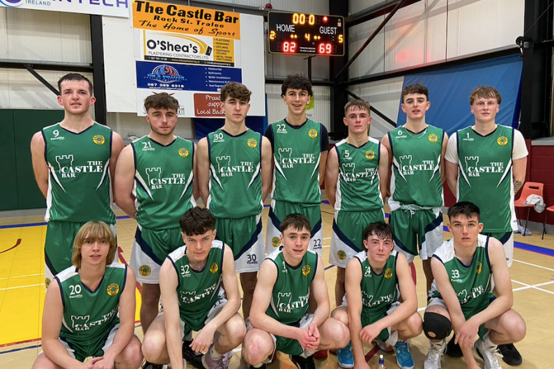 St. Brendan’s overpower Éanna late on to clinch quarter-final place