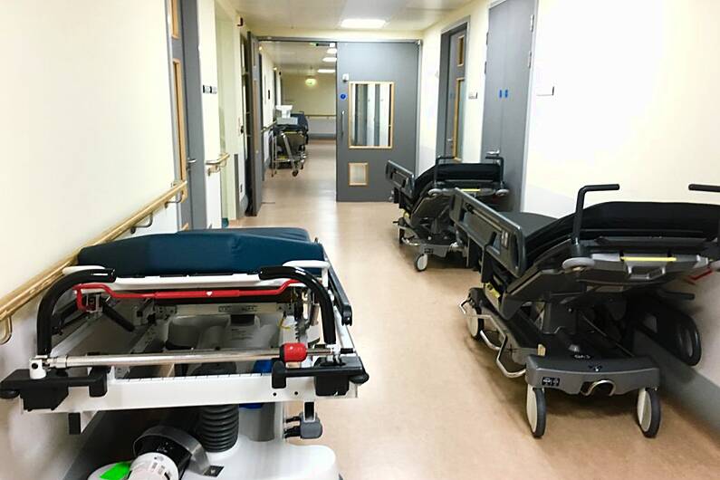 21 patients on trolleys at UHK