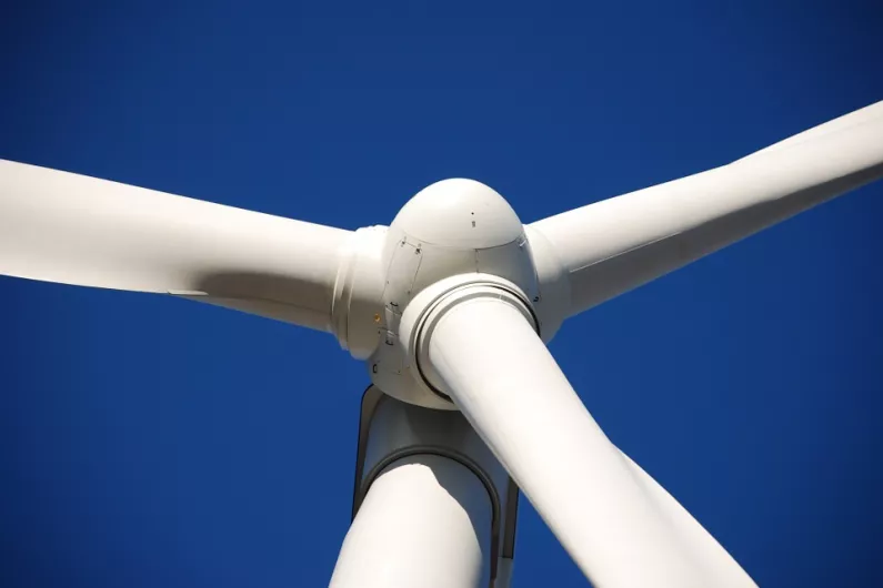 Wind farms invest over &euro;380,000 in Kerry communities in 2020