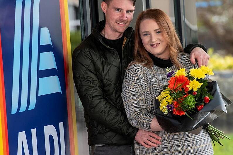 Tralee couple wins &euro;5,500 in prizes for wedding day