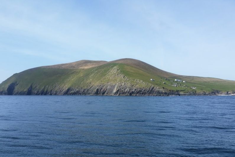 Detained fishing vessel escorted to Dingle