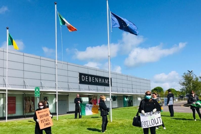 Debenhams workers accept &euro;3 million training fund