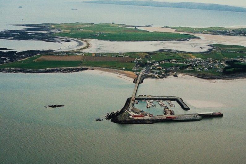 Council waiting for Foreshore Licence for Fenit Harbour dredging