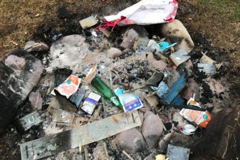 Garda text alert could be used to deal with illegal dumping