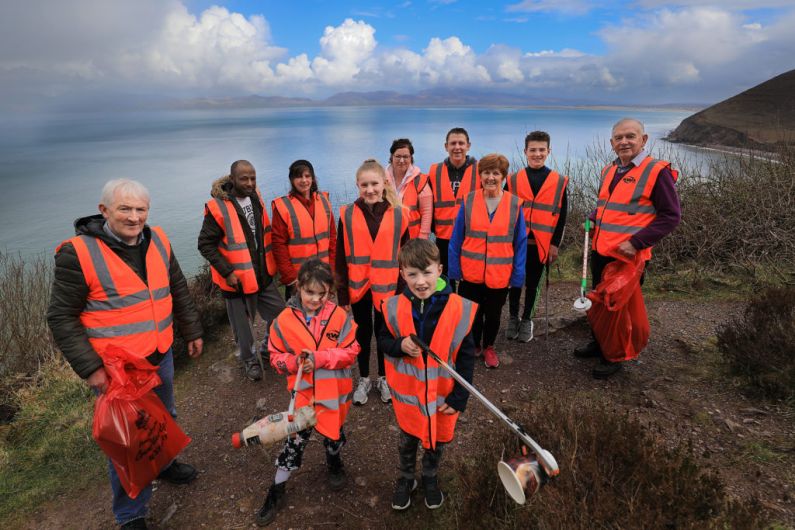 Council asking people to remain in family pods for County Clean Up