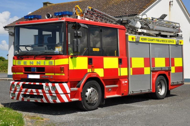 Four units Kerry Fire Service tackling fire in South Kerry