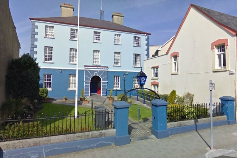 Substantial amount of cash and jewellery stolen in Listowel