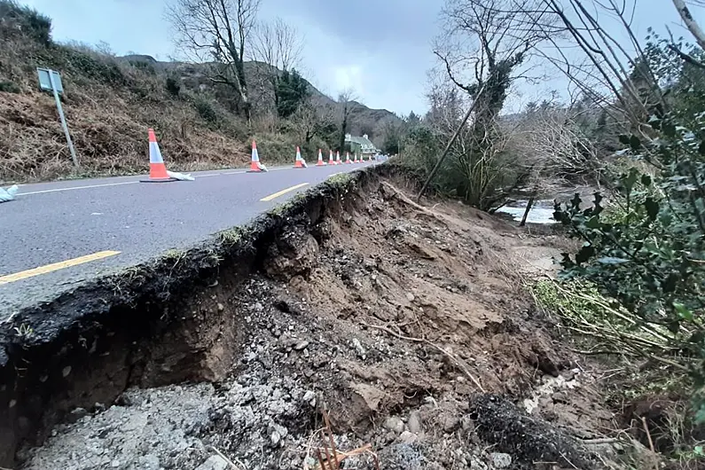 Cost of repairing collapsed road between Killarney and Kenmare exceeds €300,000