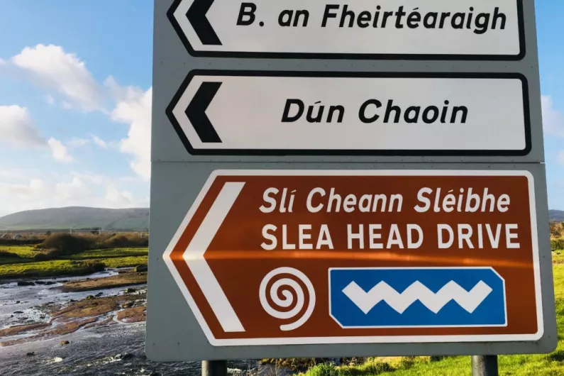 80% of motorists listened to advice to drive clockwise around Slea Head