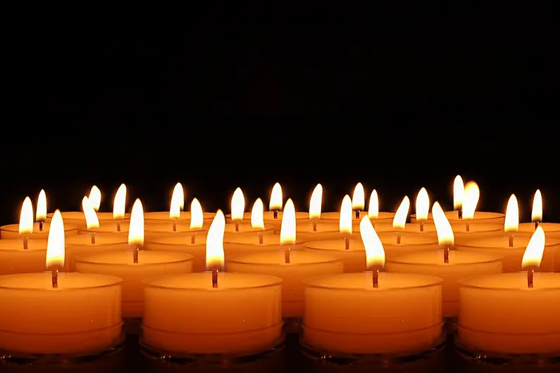 Vigil organised at Ballybunion beach in memory of siblings who drowned
