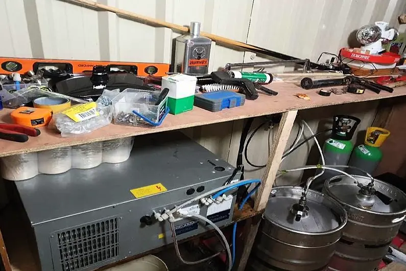 Gardaí uncover fully operational shebeen in Causeway