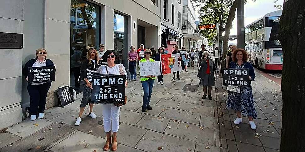 Former Debenhams Staff Protest...