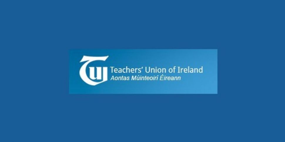 Teachers Union of Ireland grav...