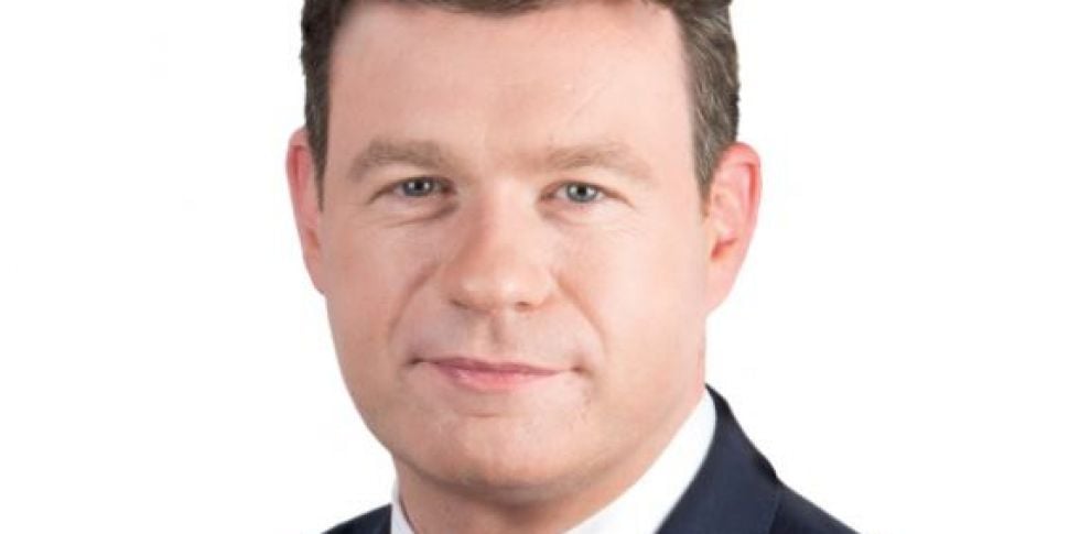 Alan Kelly to continue as acti...